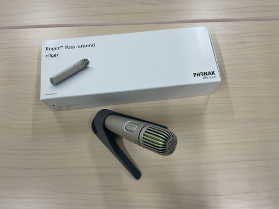 デジタルワイヤレス補聴援助システム　ロジャーパスアラウンドマイク